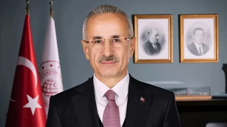 Bakan Uraloğlu'ndan YKS sonuçları sonrası gençlere mesaj