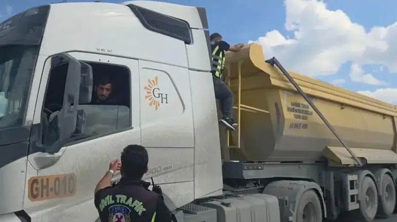 Arnavutköy'de ağır tonaj denetimi : 701 bin lira ceza yazıldı