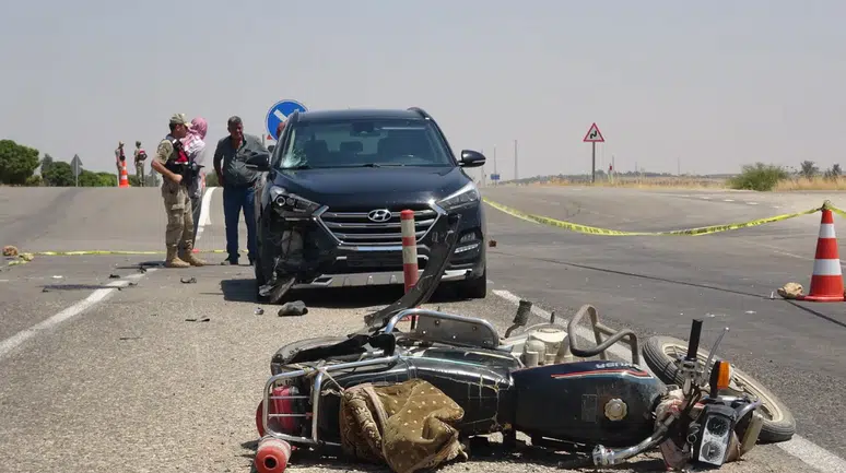 Kilis'te otomobil ile motosiklet çarpıştı : 1 kişi hayatını kaybetti