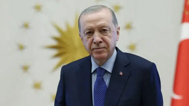 Cumhurbaşkanı Erdoğan'dan YKS sonuçları sonrası gençlere tebrik mesajı