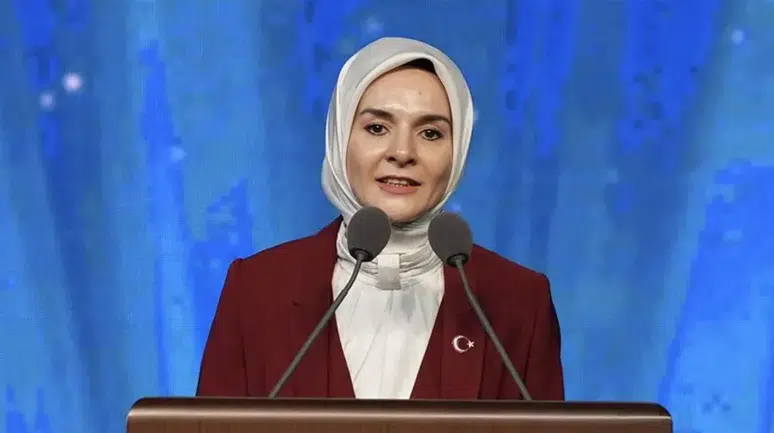 Bakan Göktaş, Afyonkarahisar'da açıklamalarda bulundu