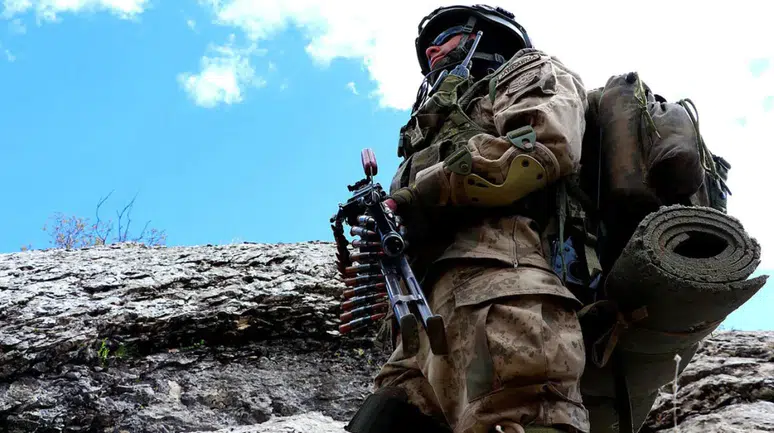 Hakkari'de uyuşturucu operasyonunda 253 kilo esrar ele geçirildi