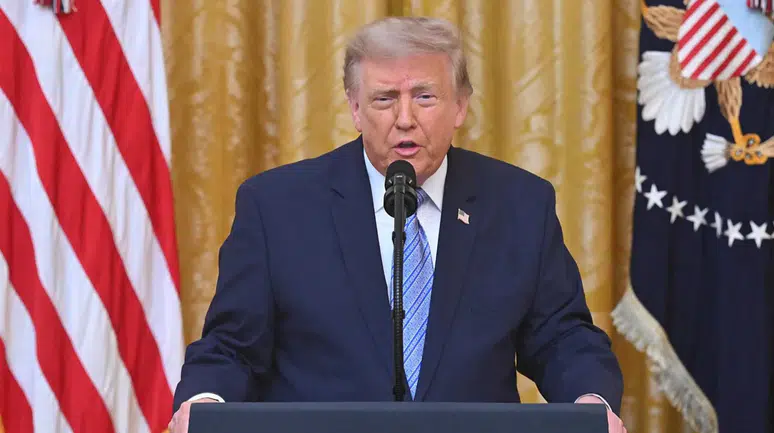 Trump : İran çöküşün eşiğinde, anlaşma yapmak istiyor