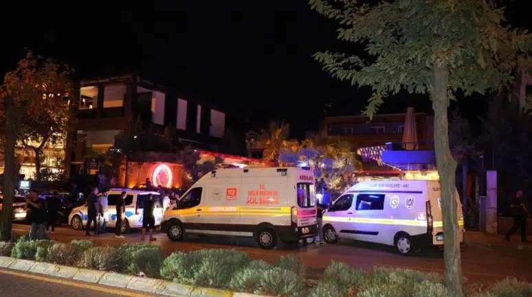 Denizli'de kafeye silahlı saldırı : 2 ölü, 4 yaralı
