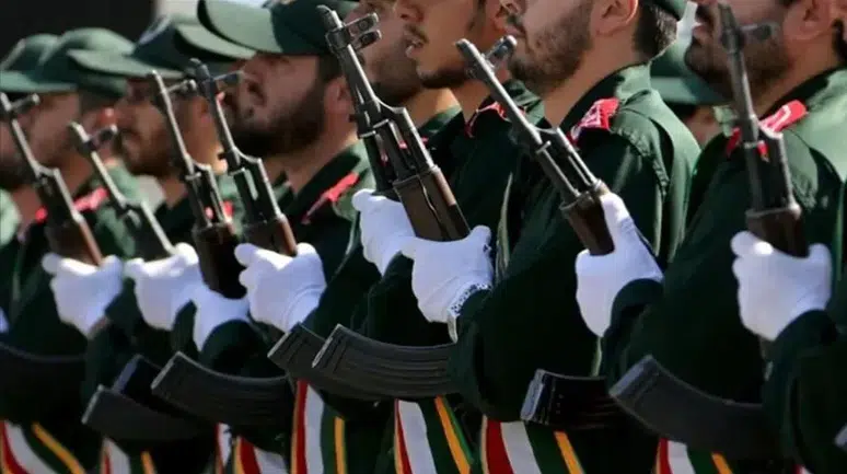 İran, Hürmüz Boğazı'nda ABD'ye ait İHA'yı düşürdü