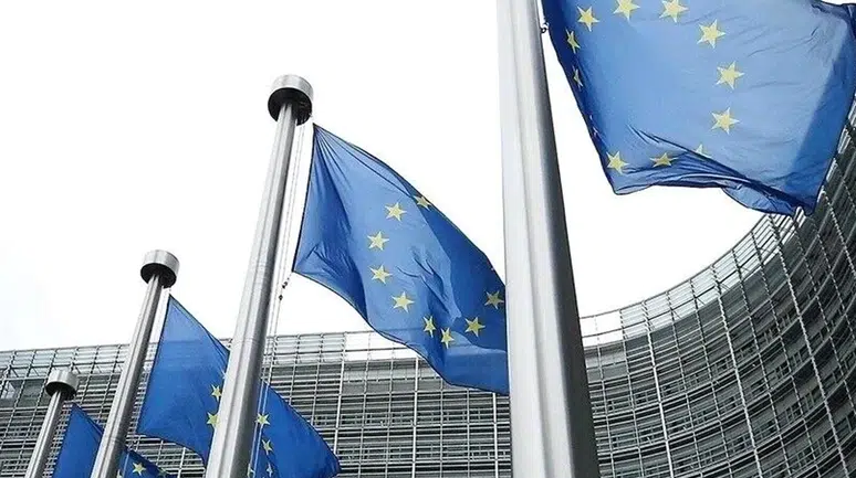 AB, Ukrayna için 6,6 milyar avroluk askeri desteğin önünü açtı