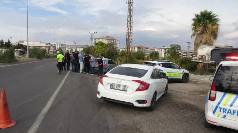 Kilis'te otomobil ile motosiklet çarpıştı : 2 yaralı