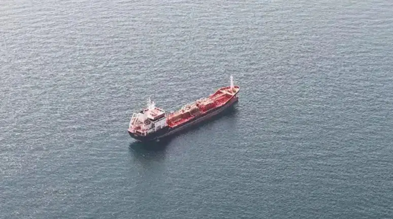 Silivri'deki gemi kazasında 10 mürettebatı arama çalışmaları devam ediyor