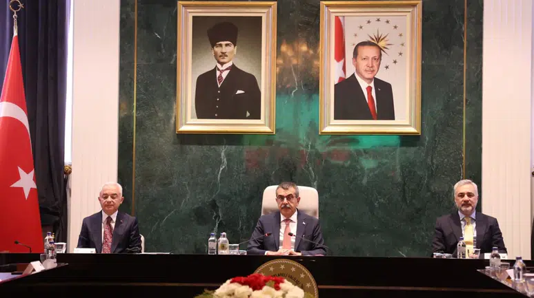 'Üç alanda birden OECD ortalamasını aştık'