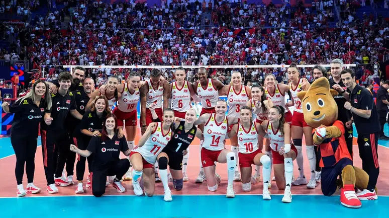 Filenin Sultanları, Avrupa Şampiyonası'nda yarı finalde