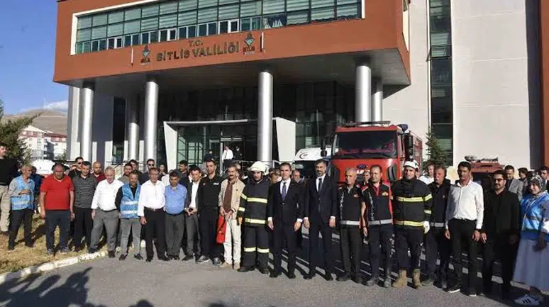Bitlis Valiliği'nde yangın tatbikatı yapıldı