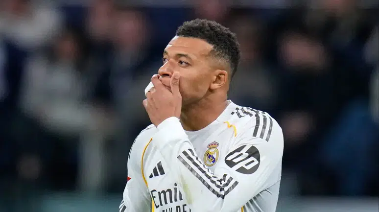 Kylian Mbappe'den kötü haber! Sakatlığı nedeniyle sahalardan iki hafta uzak kalacak