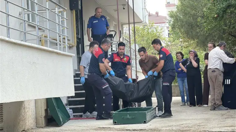Burdur'da boya yaparken fenalaştı : 55 yaşındaki usta hayatını kaybetti