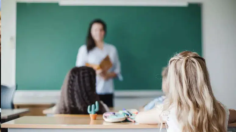 2026 Ocak ayında ücretli öğretmen maaşları ne kadar olacak ve tatil süresi nasıl etkileyecek?