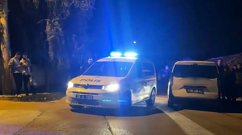 Eskişehir’de silahlı kavga: 2 kişi yaralandı!