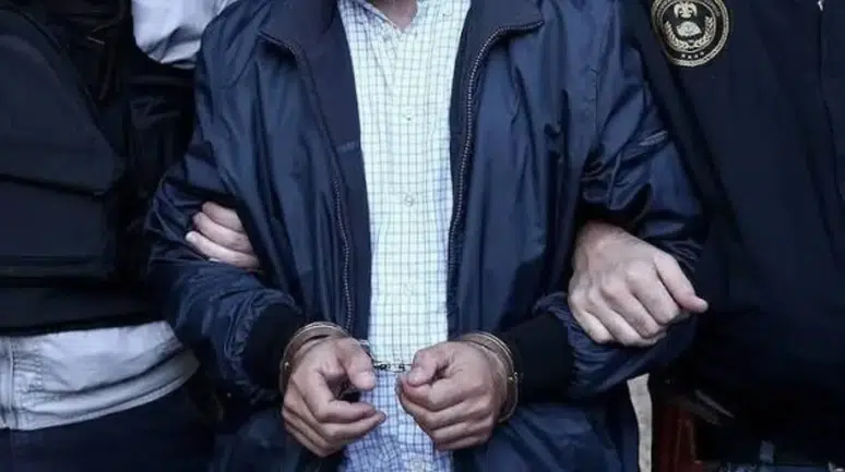Yozgat'ta lise duvarına şeytan ve satanizm içerikli çizimler yapan şüpheli yakalandı
