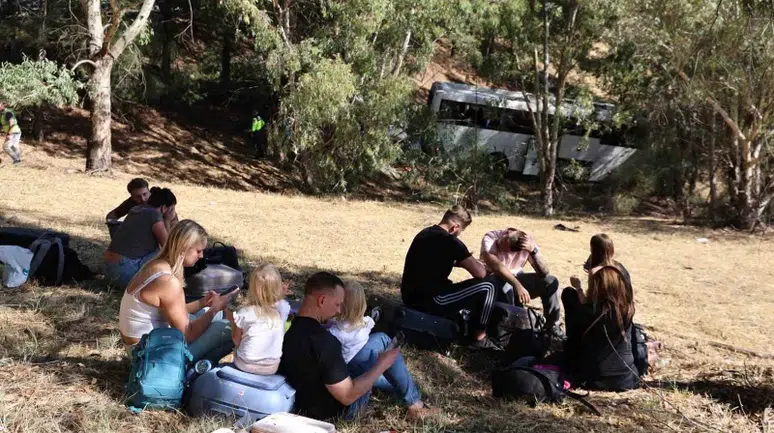 Aydın-İzmir Otobanında Tur Otobüsü Kazası: 2 Ölü, 9 Yaralı