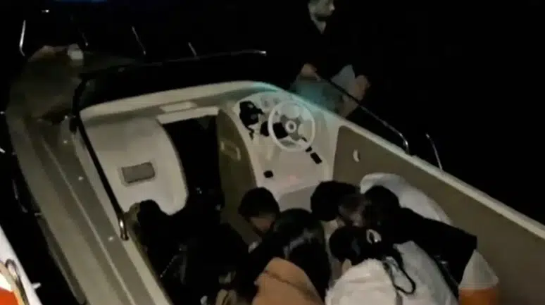 Bodrum Açıklarında 15 Kaçak Göçmen Yakalandı