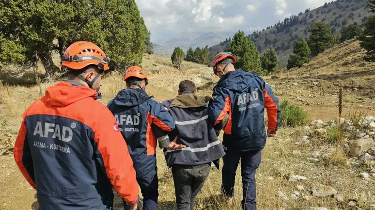 Dağlık alanda rahatsızlanan çoban kurtarıldı