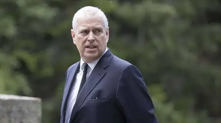 Eski Prens Andrew'un evlerindeki arama izinleri hukuka aykırı