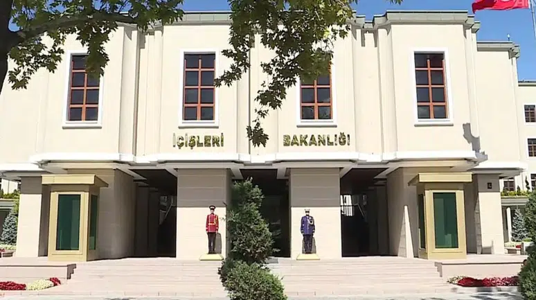 Ardahan Damal Belediye Başkanı Kemal Çamlıyurt Görevden Uzaklaştırıldı