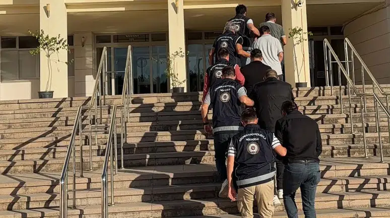 Muğla'da Düzenlenen Göçmen Kaçakçılığı Operasyonunda 3 Tutuklama