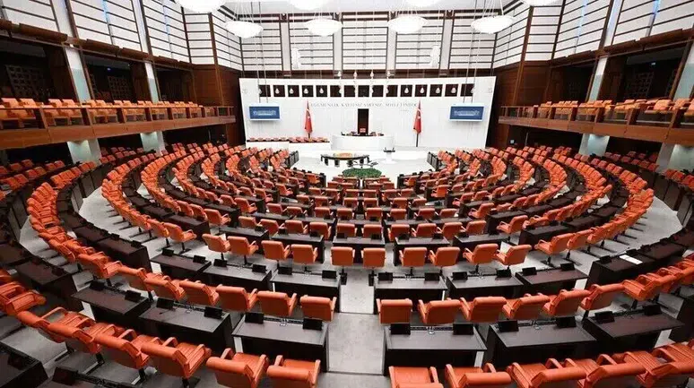 Bazı Yatırım Fonlarının Tasfiyesine İlişkin Kanun Teklifi Komisyondan Geçti