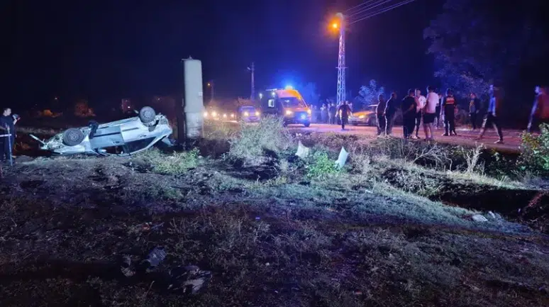 Osmaniye'de otomobil şarampole uçarak takla attı: 3 kişi yaralandı