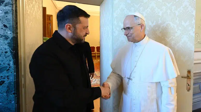 Papa 14. Leo, Ukrayna Devlet Başkanı Zelenskiy ile Görüştü