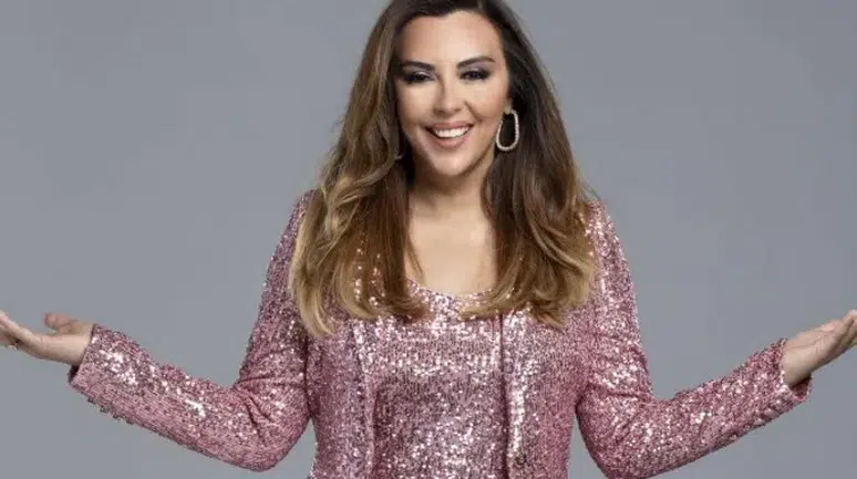 Aslı Hünel’in Annesi Şükran Hünel Kimdir, Hastalığı Neydi, Aslı Hünel Evli Mi, Eşi Kim?