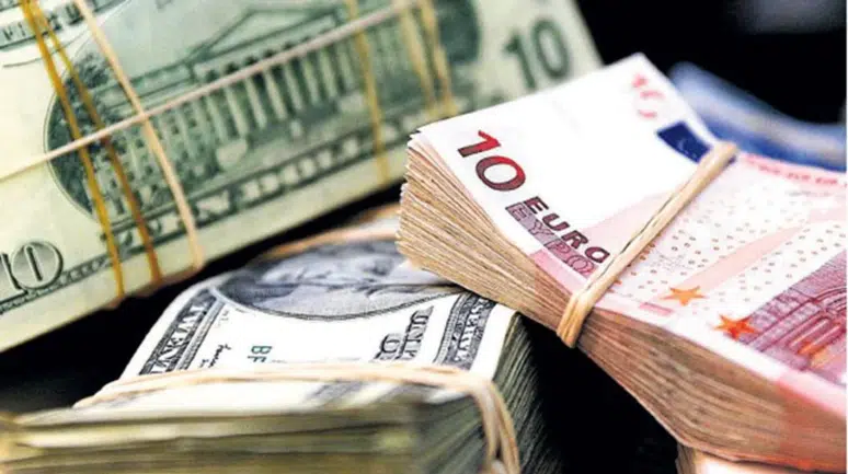 Dolar ve Euro piyasasında hareketlilik : Döviz güne kaç liradan başladı?