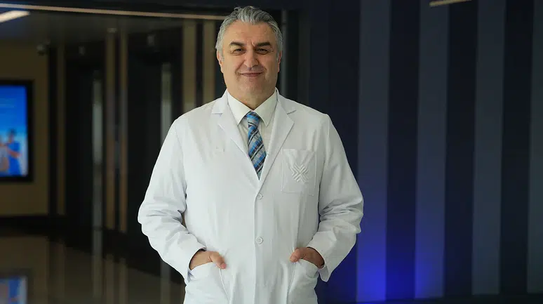 Kolon kanseri sessiz ilerliyor : Düzenli kontrol hayat kurtarıyor