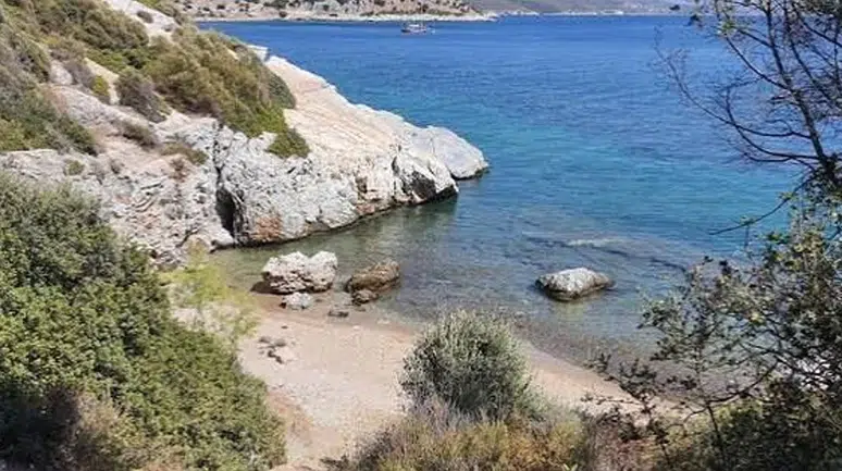 Ahmetbeyli Kargacık Çevresi Nerede? Koyları, Güzellikleri, Tarihi ve Ulaşım Bilgileri
