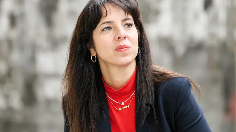 Elif Eralp kimdir, kaç yaşında, aslen nereli, ailesi nereli, evli mi ve Berlin seçimlerinde ne kadar oy aldı?