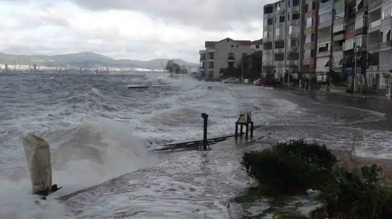 Batı Karadeniz'de fırtına bekleniyor