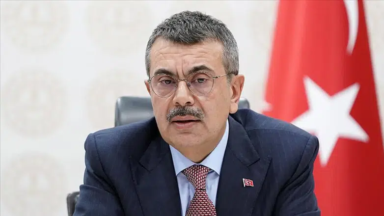 Bakan Tekin, Evlat Nöbetleri Gönüllülük Seferberliği eğitim programına konuk oldu