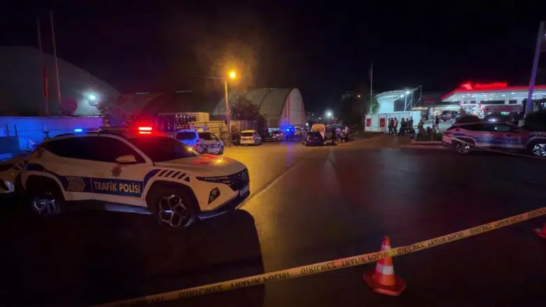 İstanbul'da DEAŞ operasyonu : Polise ateş açıldı