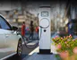 Bağlantılı elektrikli araçların veri gizliliği riskleri nasıl yönetilebilir?