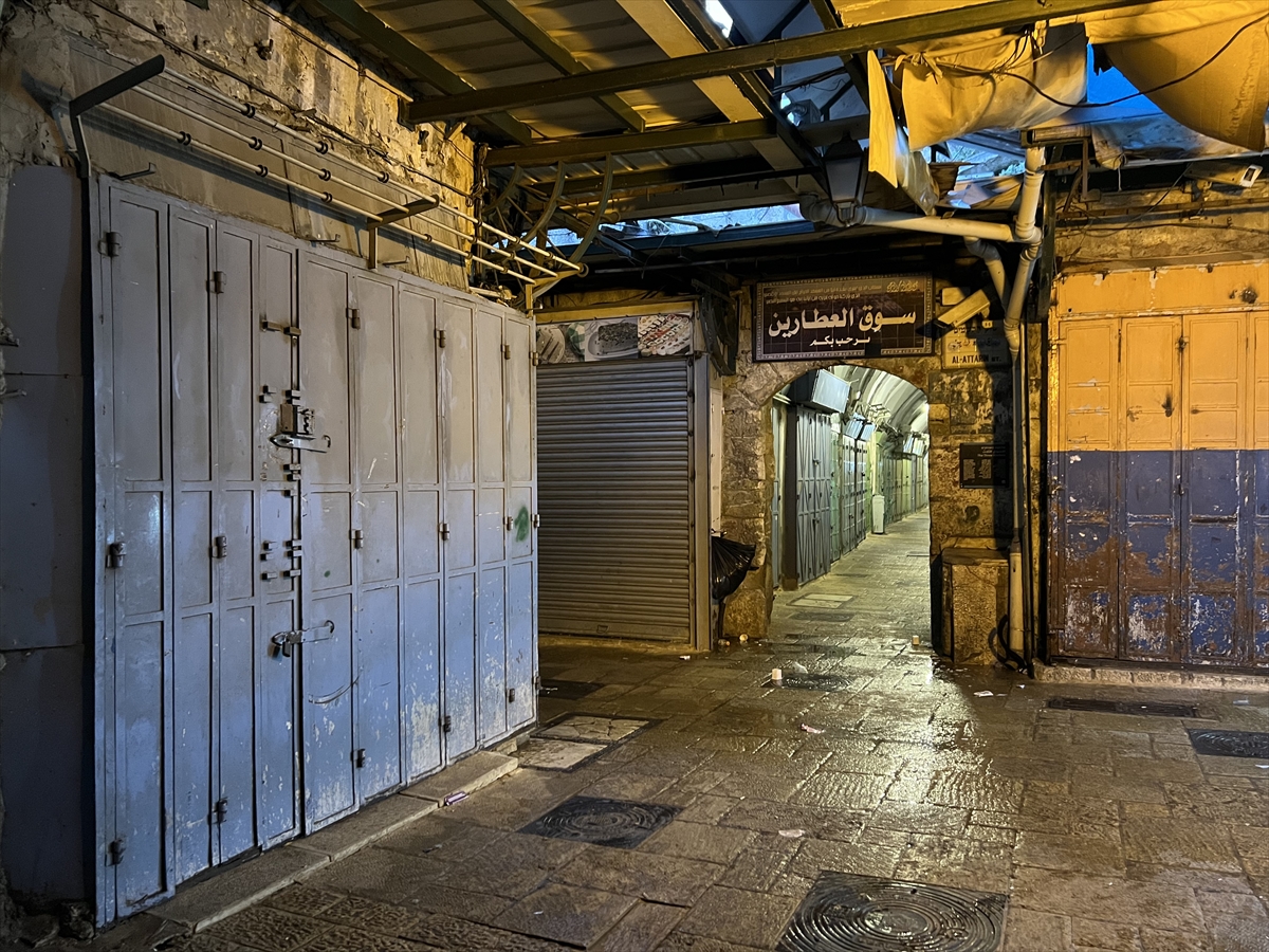 İşte İsrail'in cuma namazını yasakladığı Mescid-i Aksa'dan fotoğraflar 10