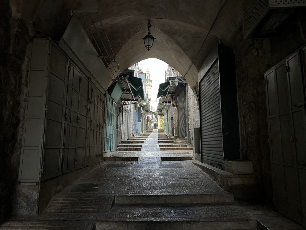 İşte İsrail'in cuma namazını yasakladığı Mescid-i Aksa'dan fotoğraflar 9