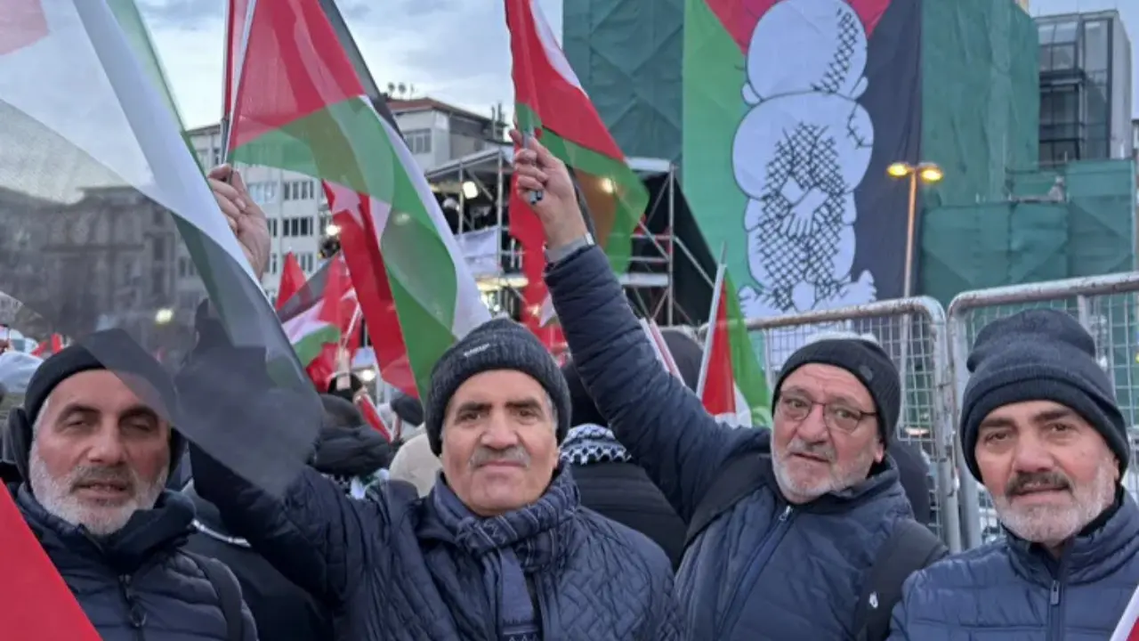 Galata Köprüsü'nde büyük Gazze yürüyüşü! 23