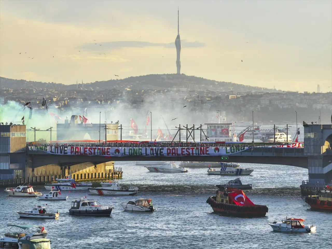 Galata Köprüsü'nde büyük Gazze yürüyüşü! 9