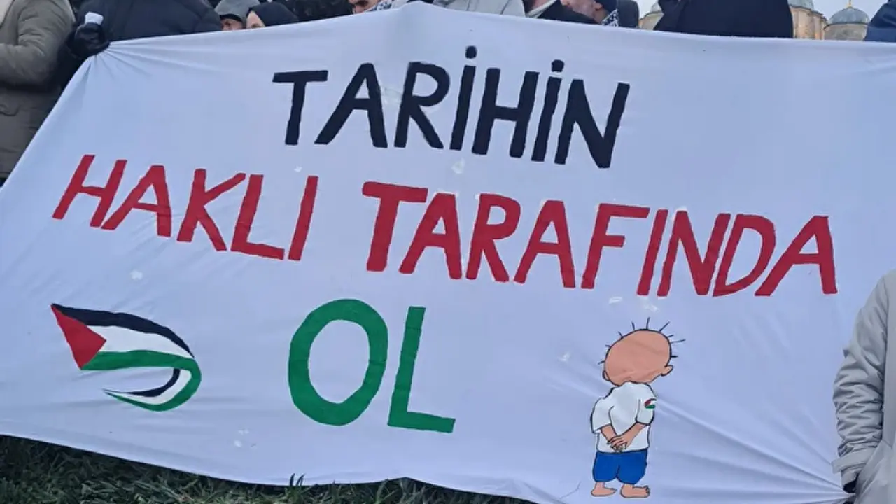 Galata Köprüsü'nde büyük Gazze yürüyüşü! 22