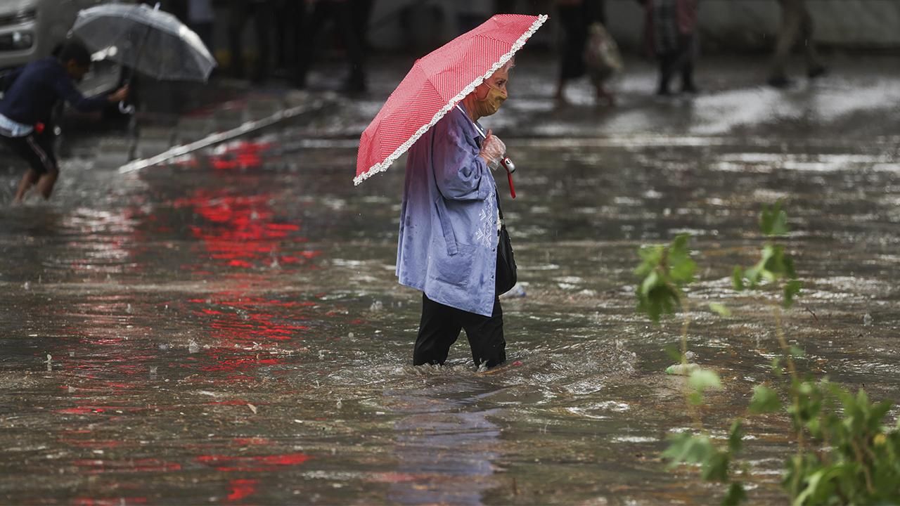 Meteorolojiden hafta sonu Karadeniz için şiddetli yağış uyarısı - Başkent - Ankara'nın Gazetesi
