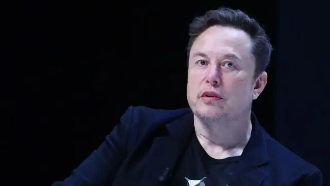 Musk, çocuğunun cinsel kimlik değişimi sürecinde 'kandırıldığını' söyledi - BBC News Türkçe