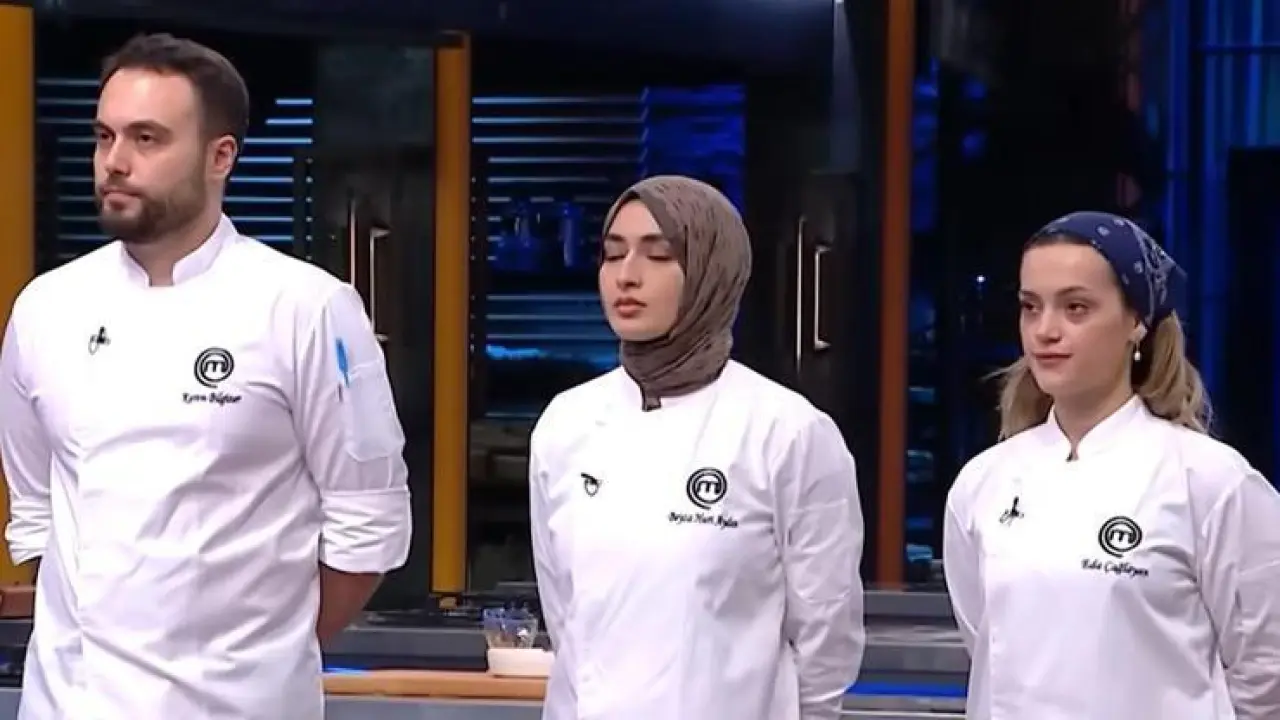 Hem kaşık aldı hem rekor kırdı! MasterChef 3. finalist kim oldu 29 Aralık 2024? Bu akşam kim kazandı? İşte son 4'e kalan isimler, finalistler! - Son Dakika Magazin Haberleri