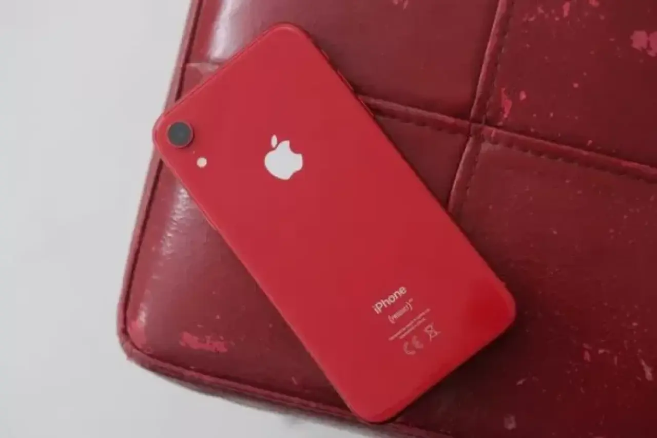 iPhone SE 4 Rilis Maret 2025, Ponsel Apple yang Cocok Bagi Konten Kreator, Ini Bocoran Spesifikasinya - Borneo Globe