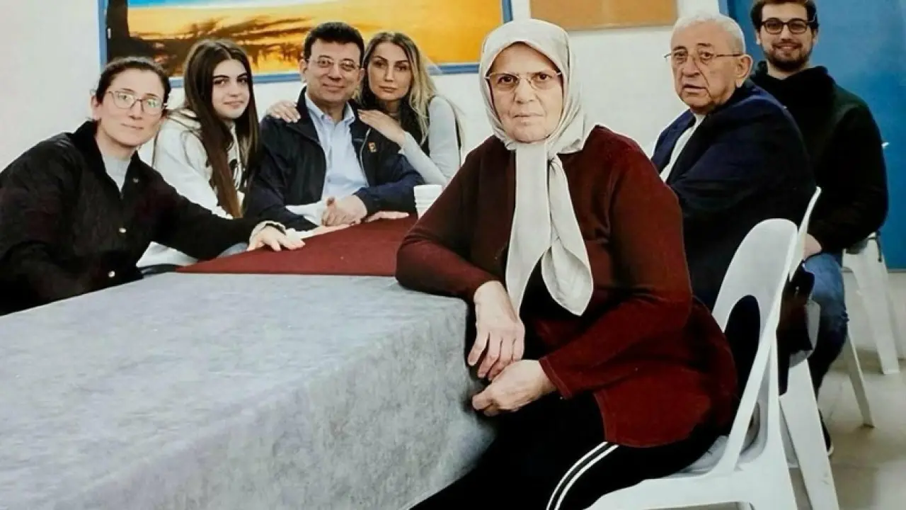 İmamoğlu'ndan cezaevinde ilk kare