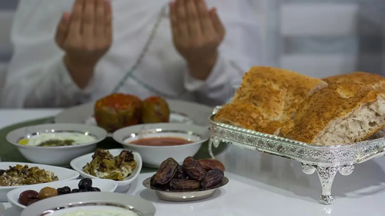 Zilhicce ayında oruç tutmanın fazileti nedir? Zilhicce ayında kaç gün oruç tutulur? Zilhicce ayı ibadetleri nelerdir?