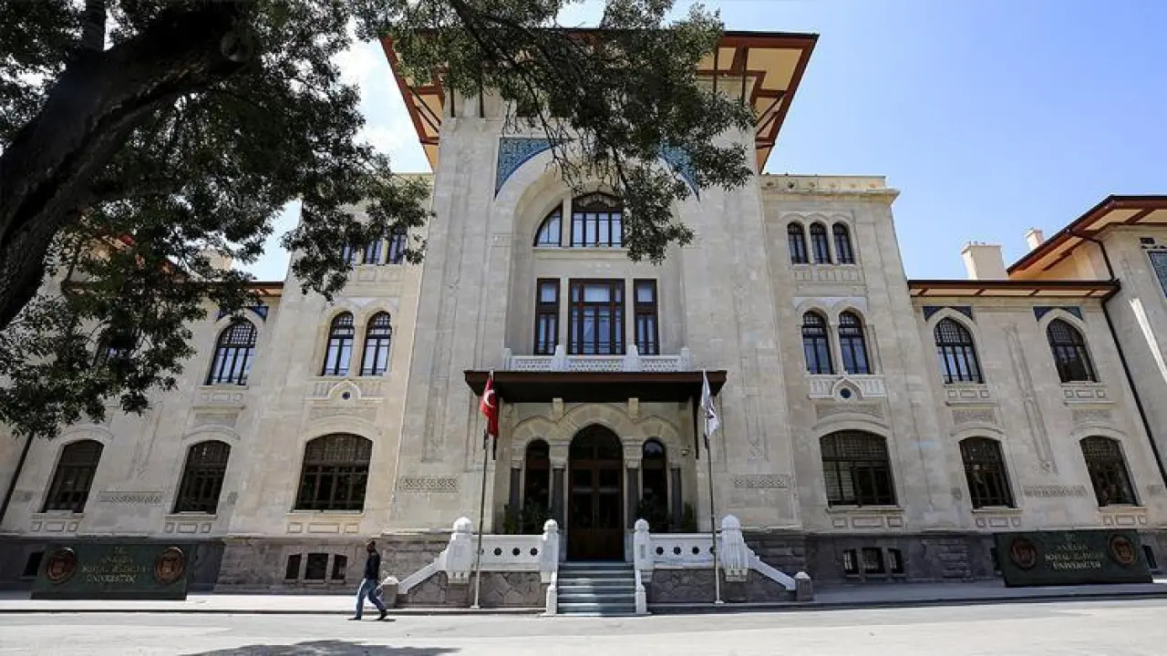 MÜLKİYE BAŞMÜFETTİŞİ VALİDEN ÜSTÜN MÜ, GÖREVLERİ NELER, NE İŞ YAPAR